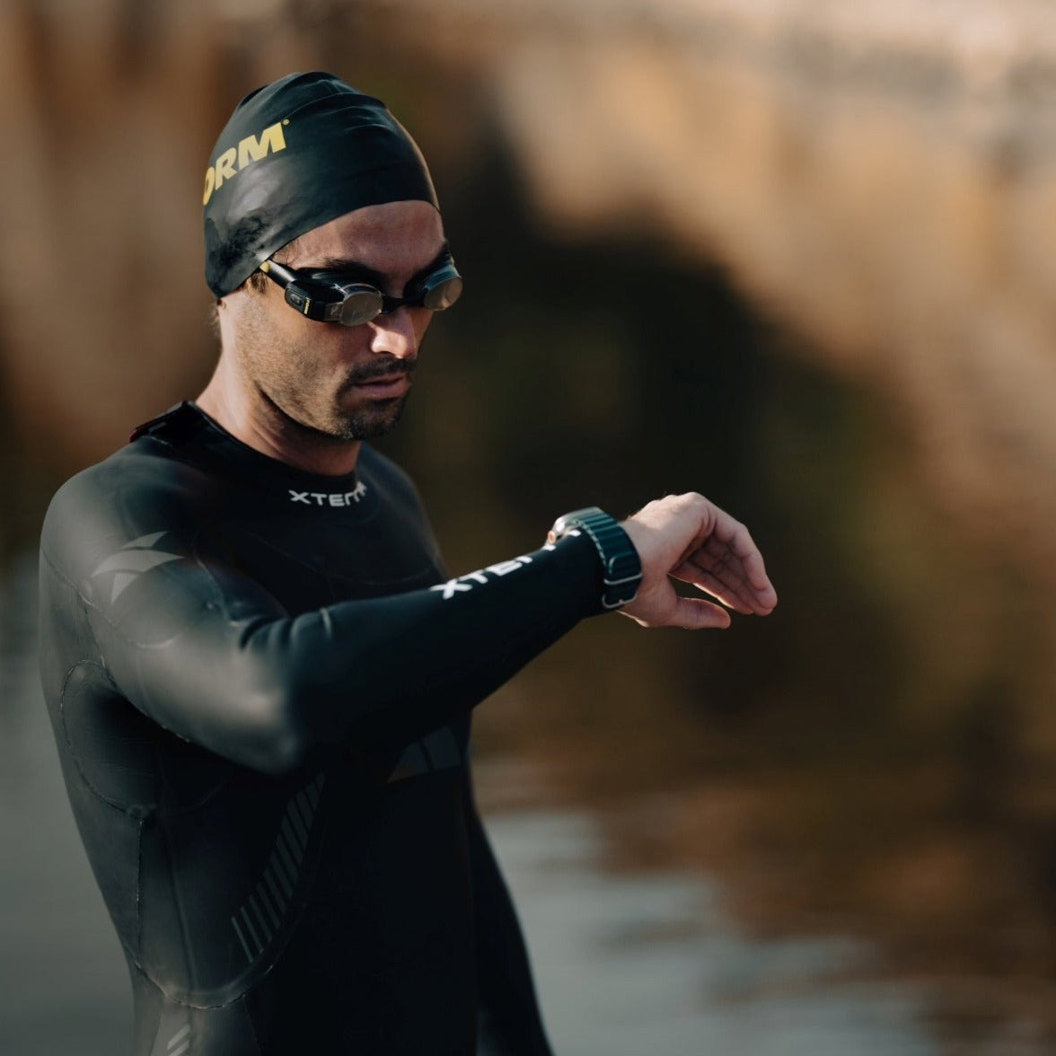 FORM Smart Swim Goggle 2