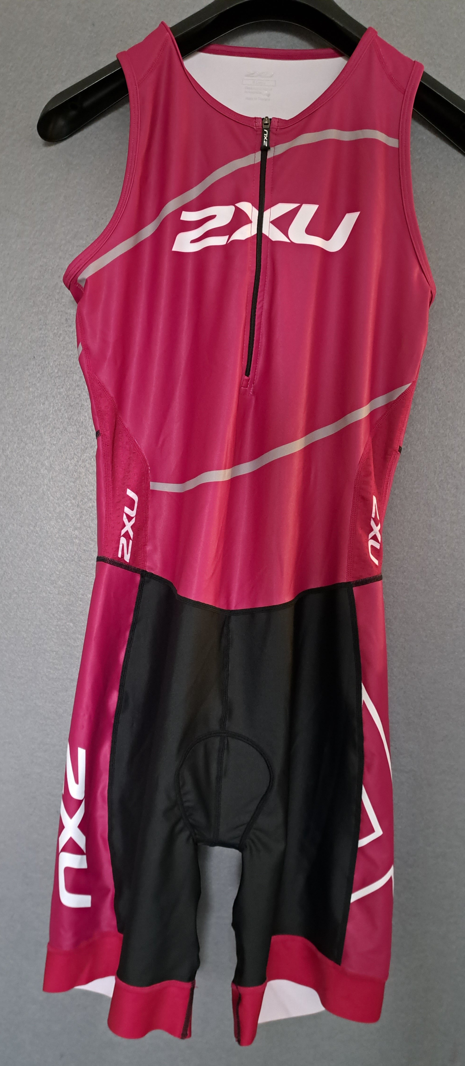 2XU Perform Front Zip Trisuit, Damen, Berry/Black/Grey