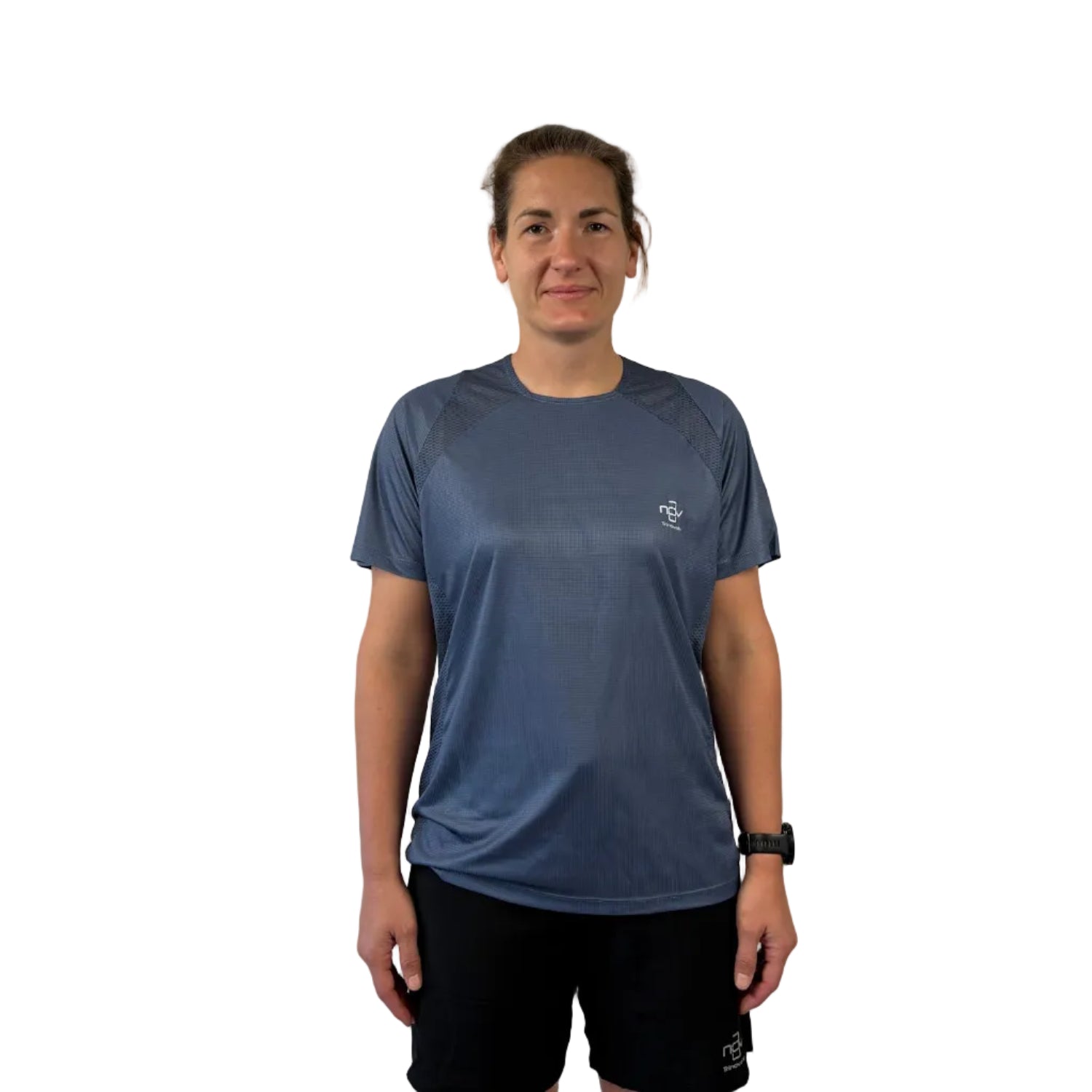 Trinovate Elite Kurzarm-Laufshirt, stone-grey, von vorn am weiblichen Modell