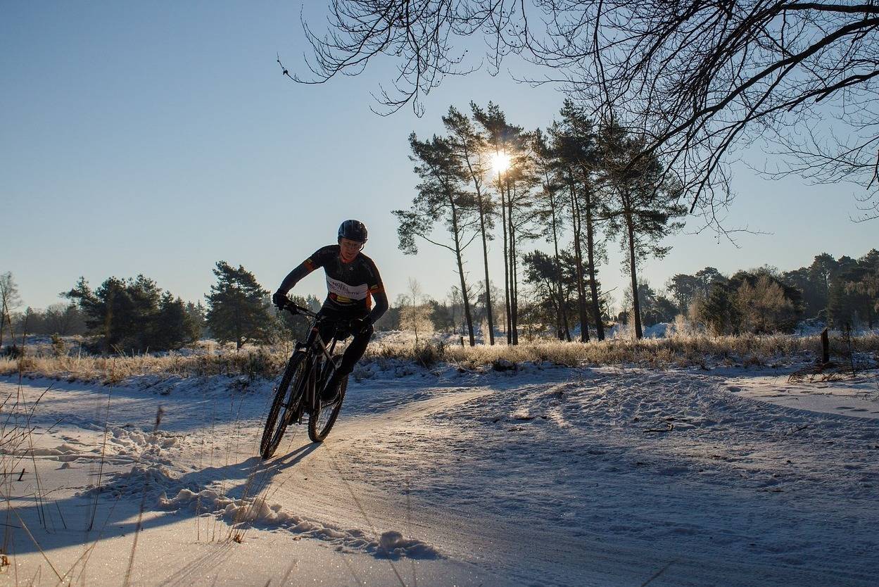 Mountainbiken für Triathleten: Die Winteralternative für den kräftigen Raddruck