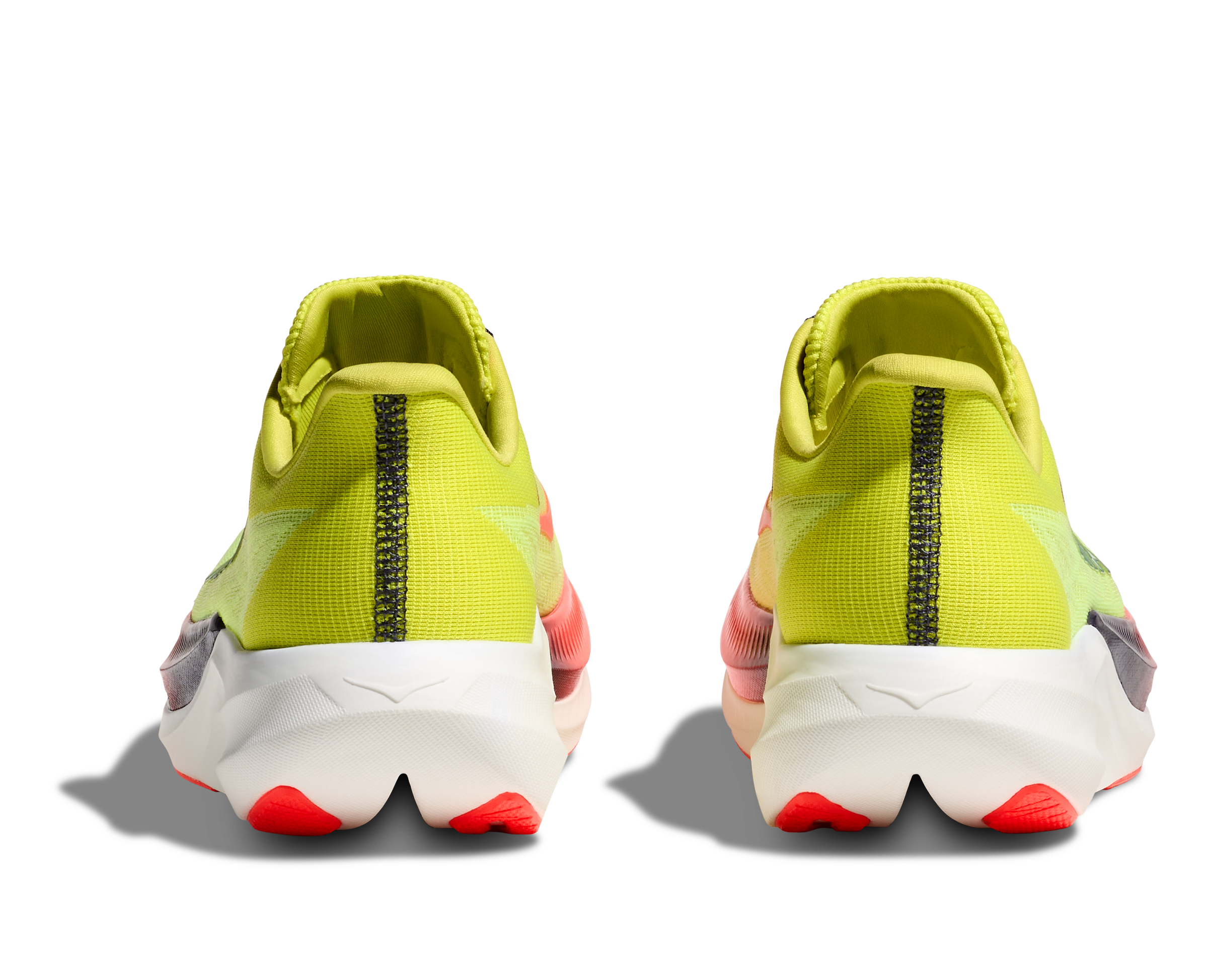 Rückansicht/Fersenbereich beide Schuhe