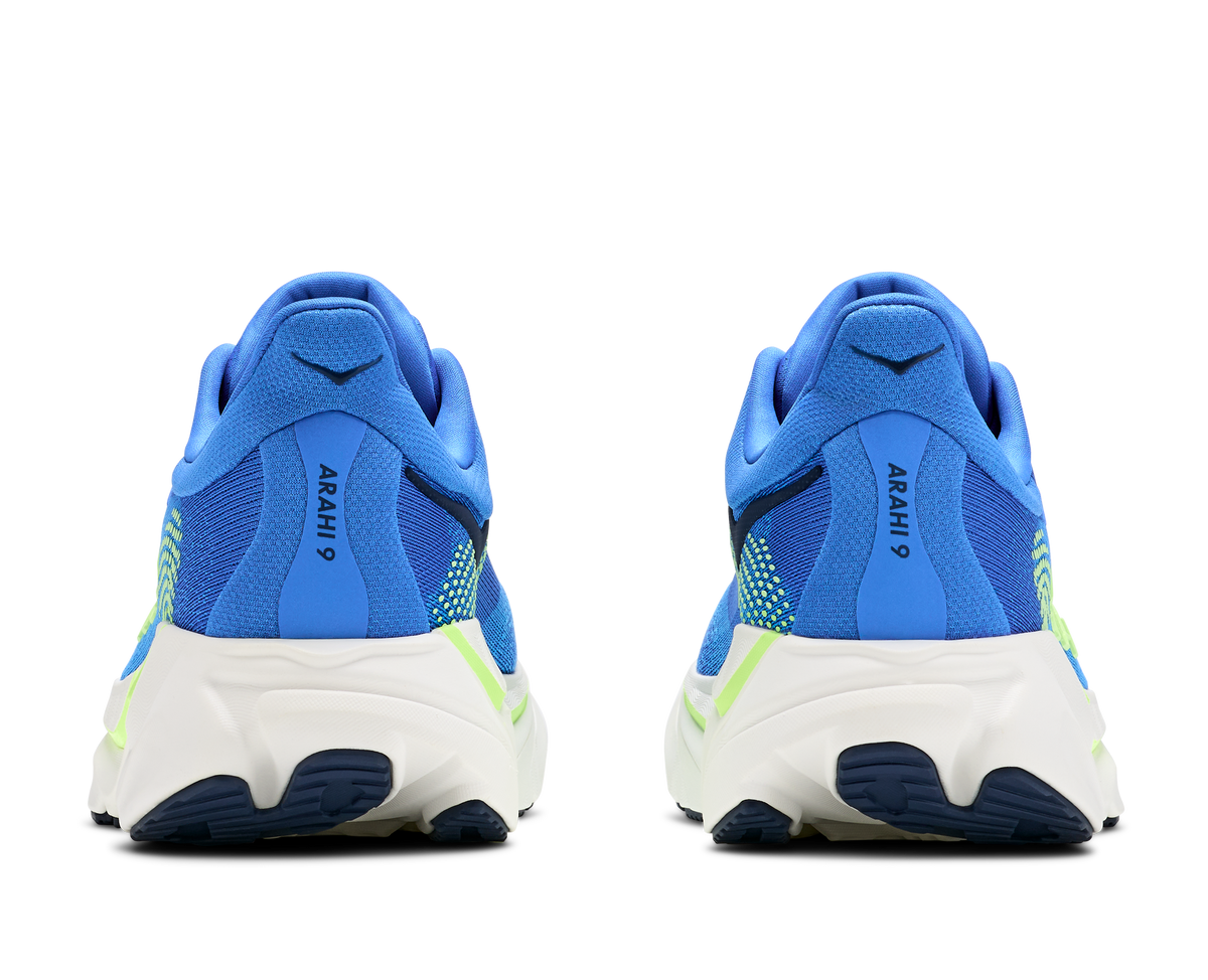 Rückansicht/Fersenbereich beide Schuhe
