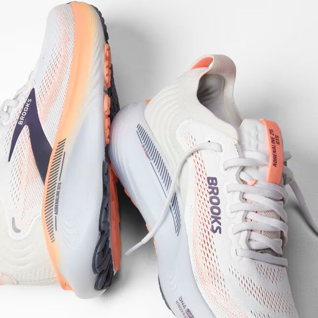Detailansicht beide Schuhe