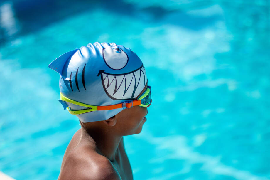 Zoggs Junior Silicone Character Cap, Badekappe, diverse Motive