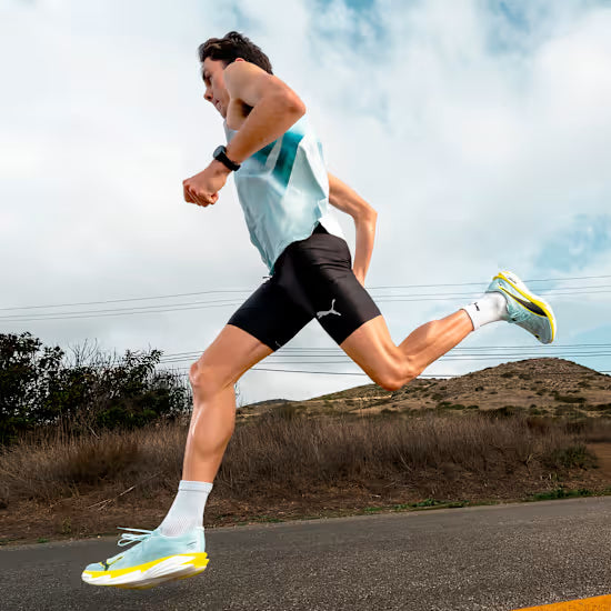 Tragebild beim Laufen Mann