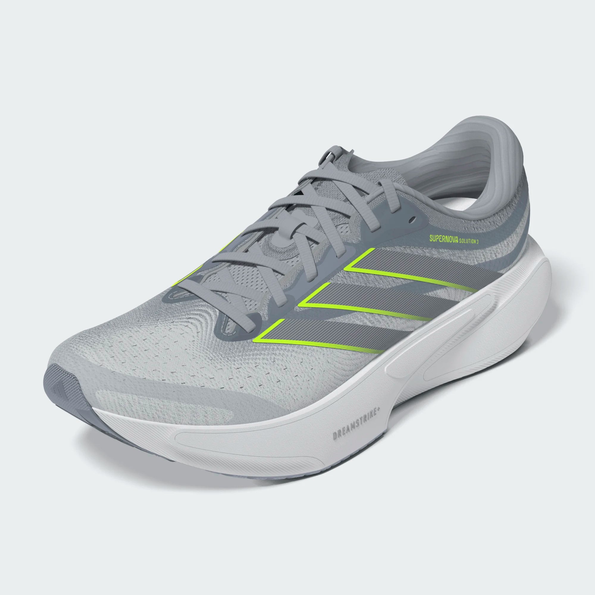 Schrägansicht linker Schuh von vorne