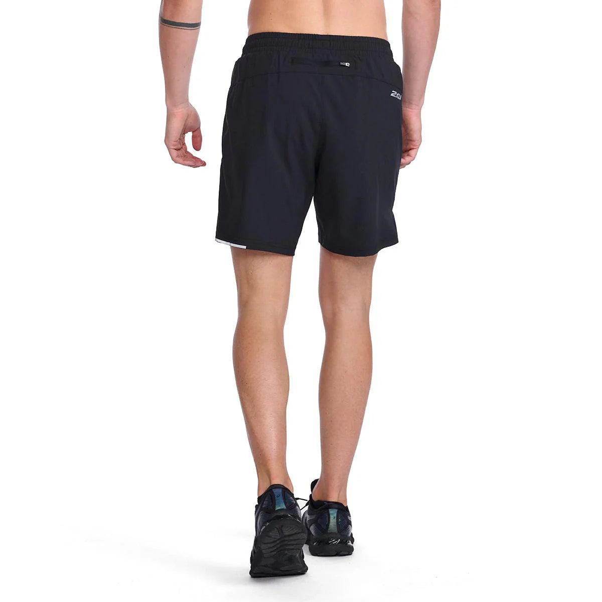 2XU Aero 7 Inch Shorts, Herren, Black/Silver Reflective