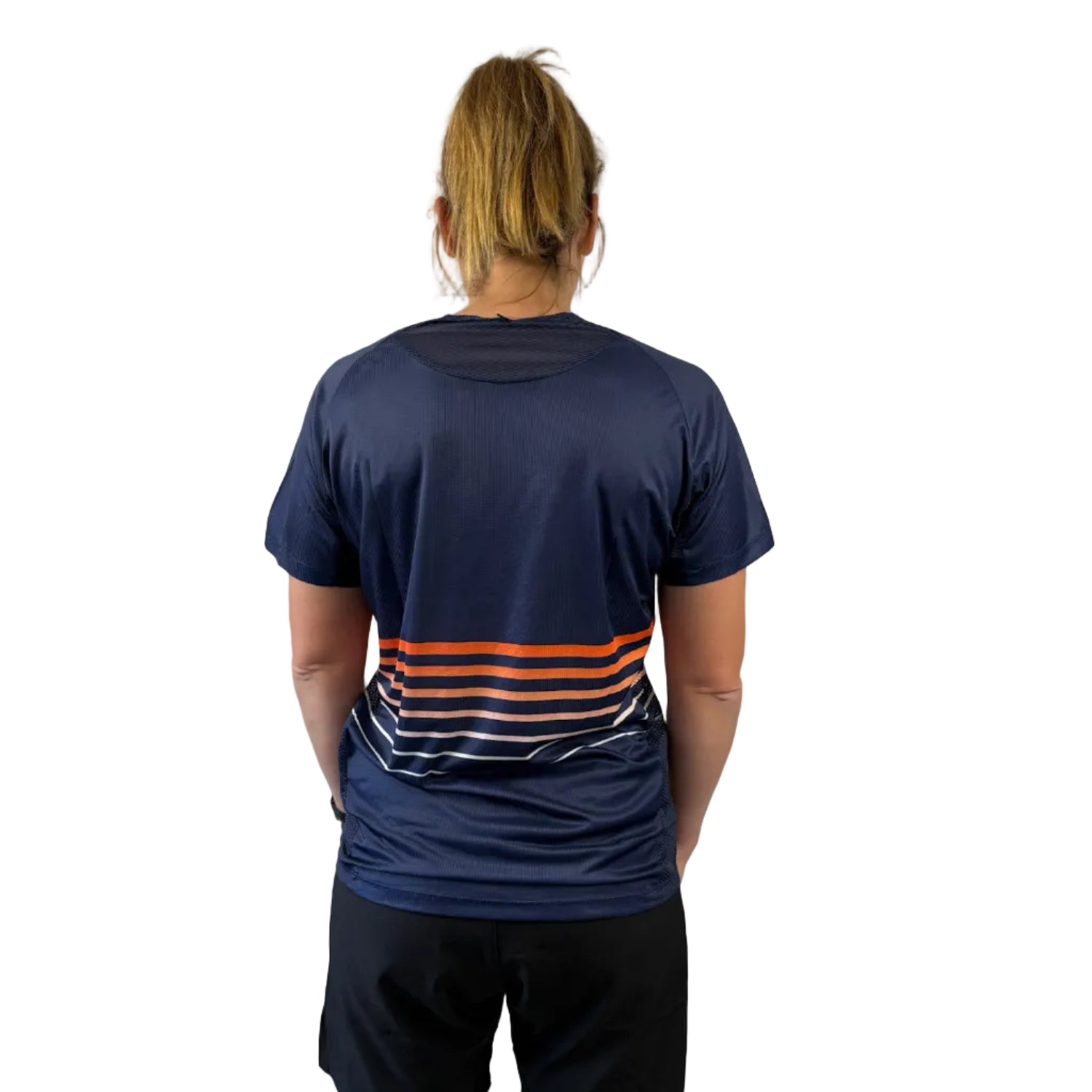 Trinovate Elite Kurzarm-Laufshirt, marine-glow, von hinten am weiblichen Modell