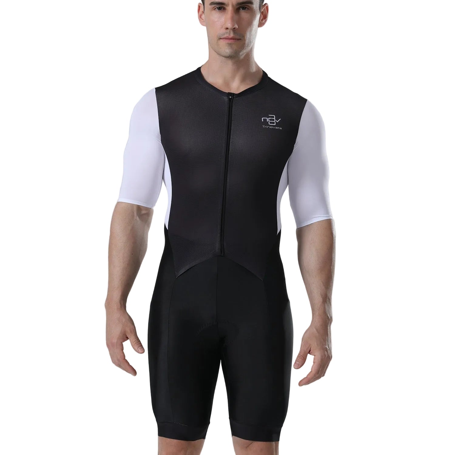 Trinovate Essential Aero Sleeved Trisuit, Herren, midnight-black, Ansicht von vorn am männlichen Modell