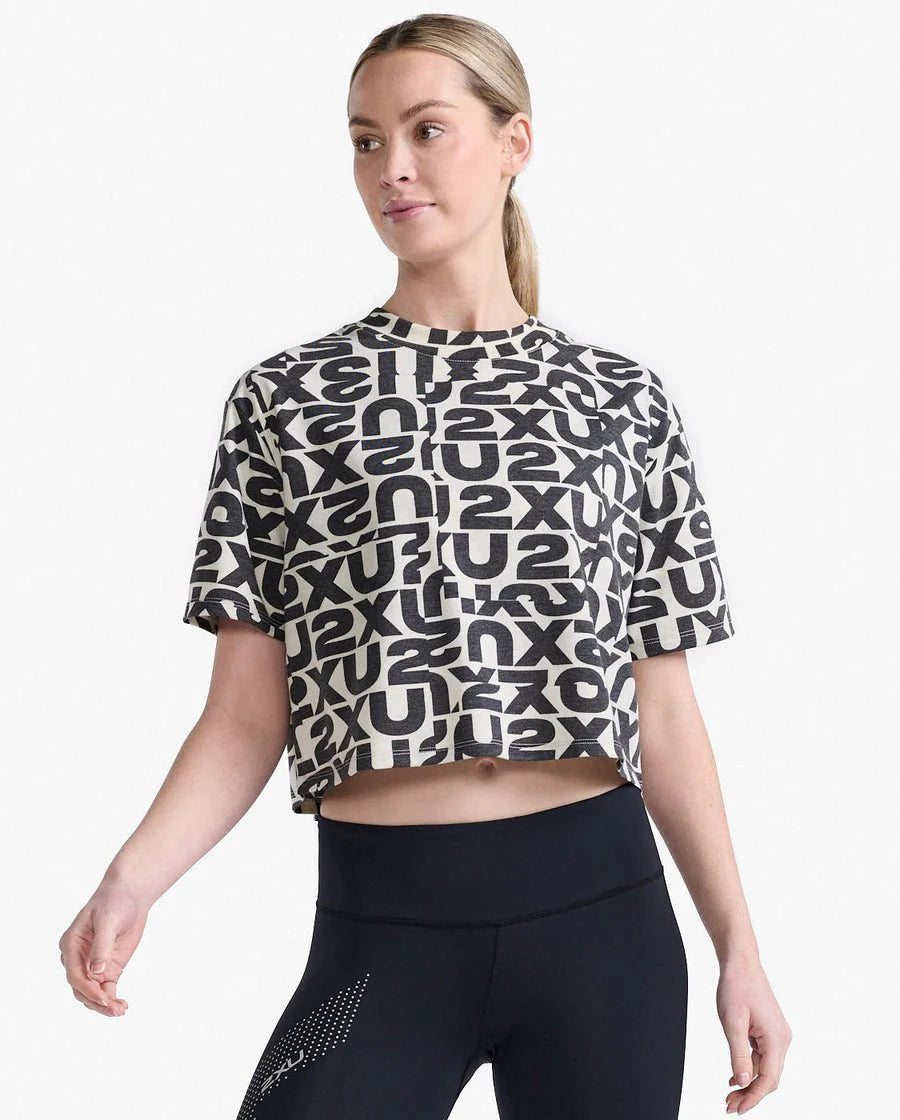 2XU Form Crop Tee, Damen, Abstract Monogram/Abstract Monogram