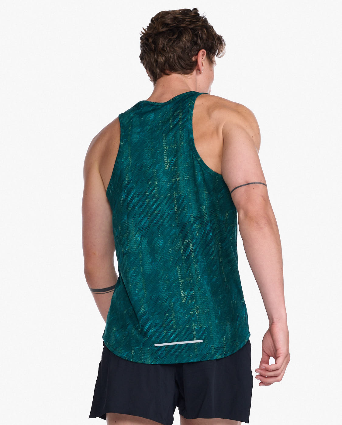 2XU Light Speed Singlet, Herren, Glitch Check/Silver Reflective