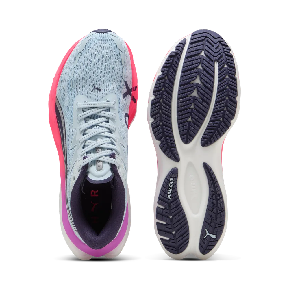 Draufsicht linker Schuh/Untersicht rechter Schuh